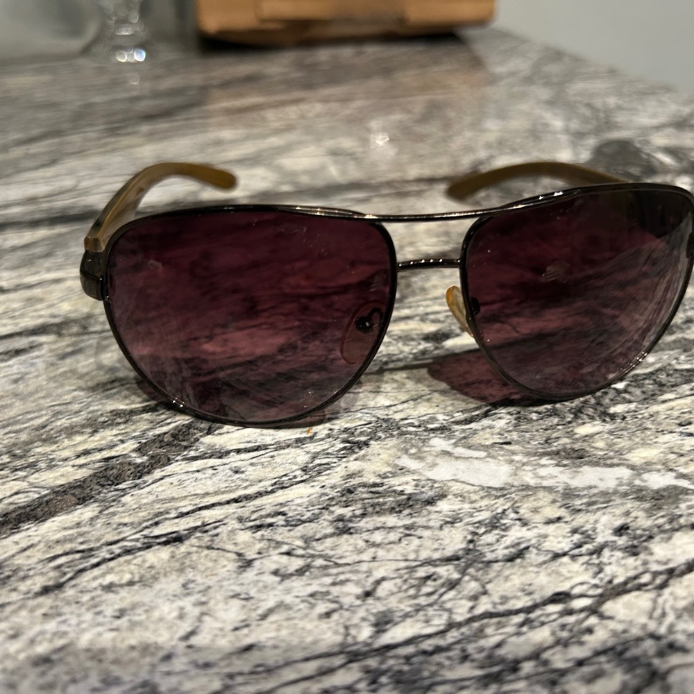 Unisex  Liz Claiborne Aviator Sunglasses - Purple Lenses